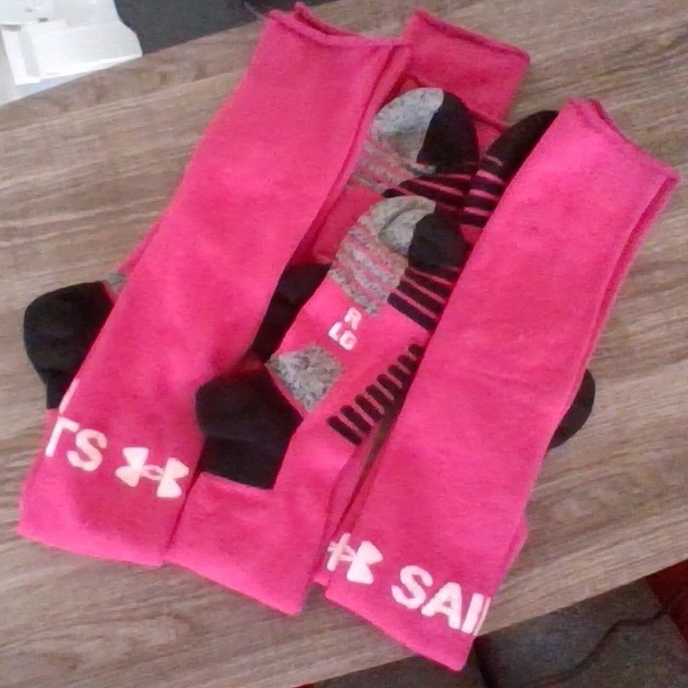 NEW UNDER ARMOUR Athletic Socks